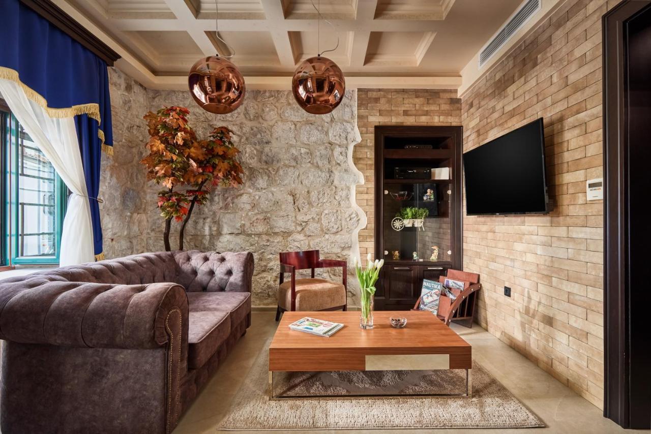 קוטור Apartment Lav In The City Centre מראה חיצוני תמונה