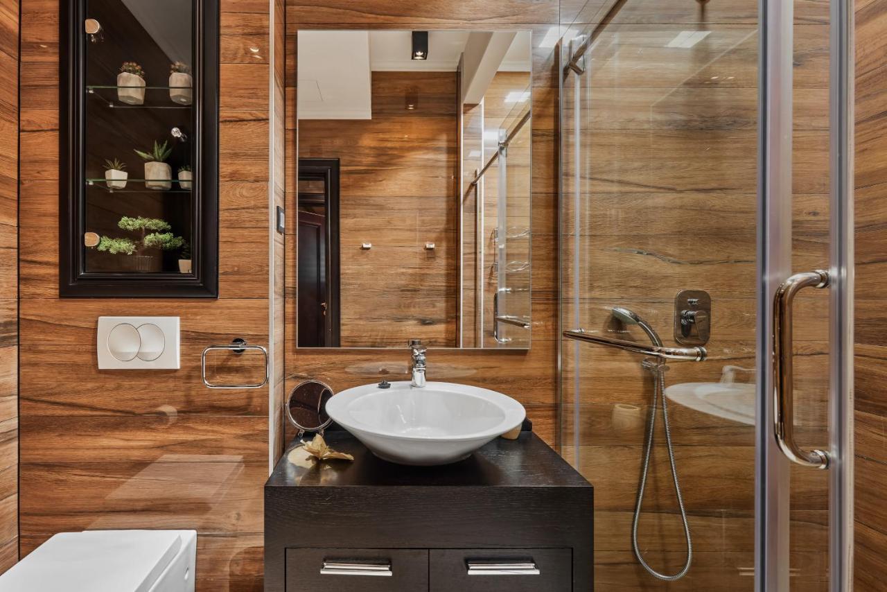 קוטור Apartment Lav In The City Centre מראה חיצוני תמונה